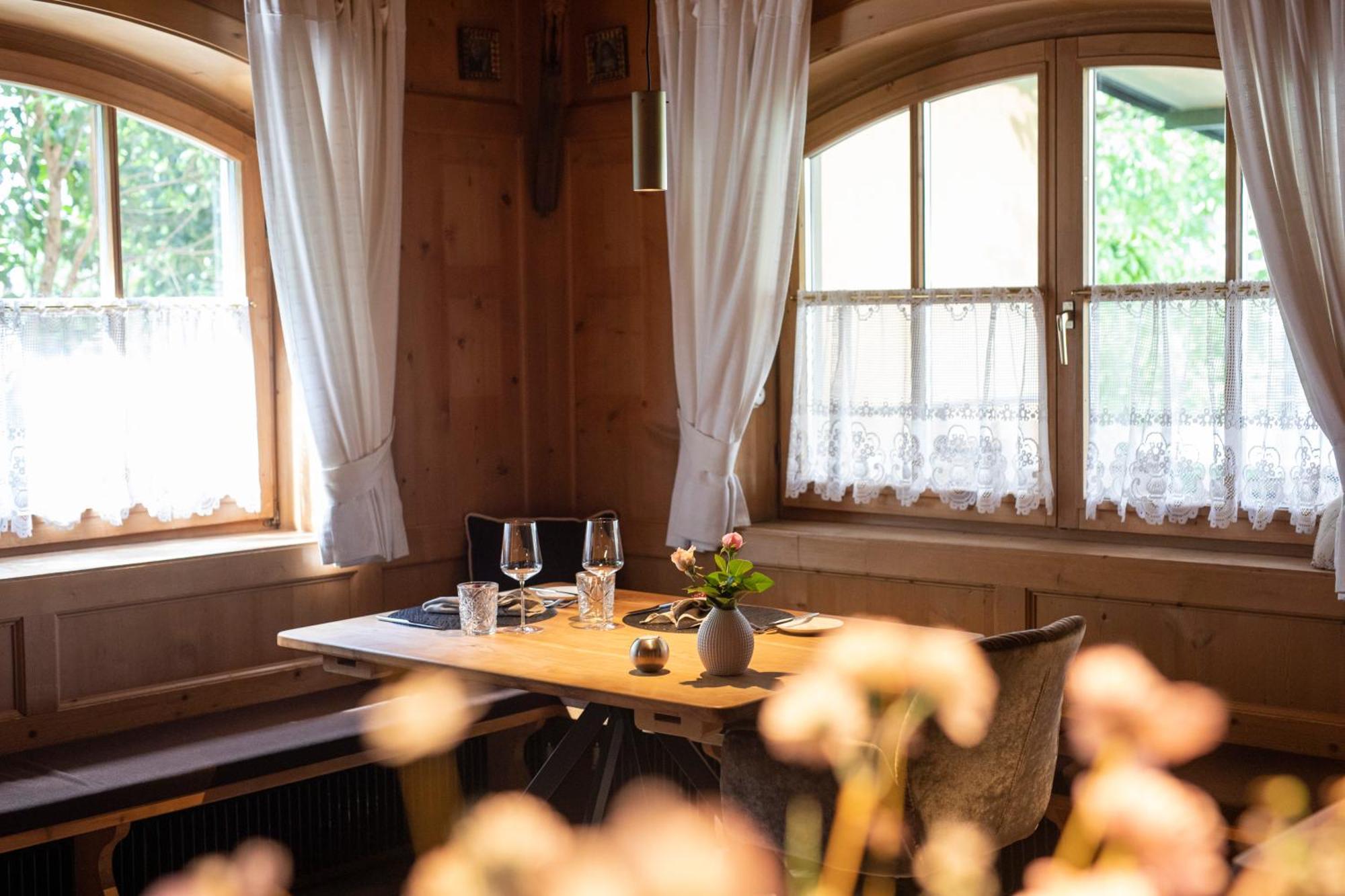 Der Unterwirt Guesthouse And Restaurant Chiusa Exterior photo